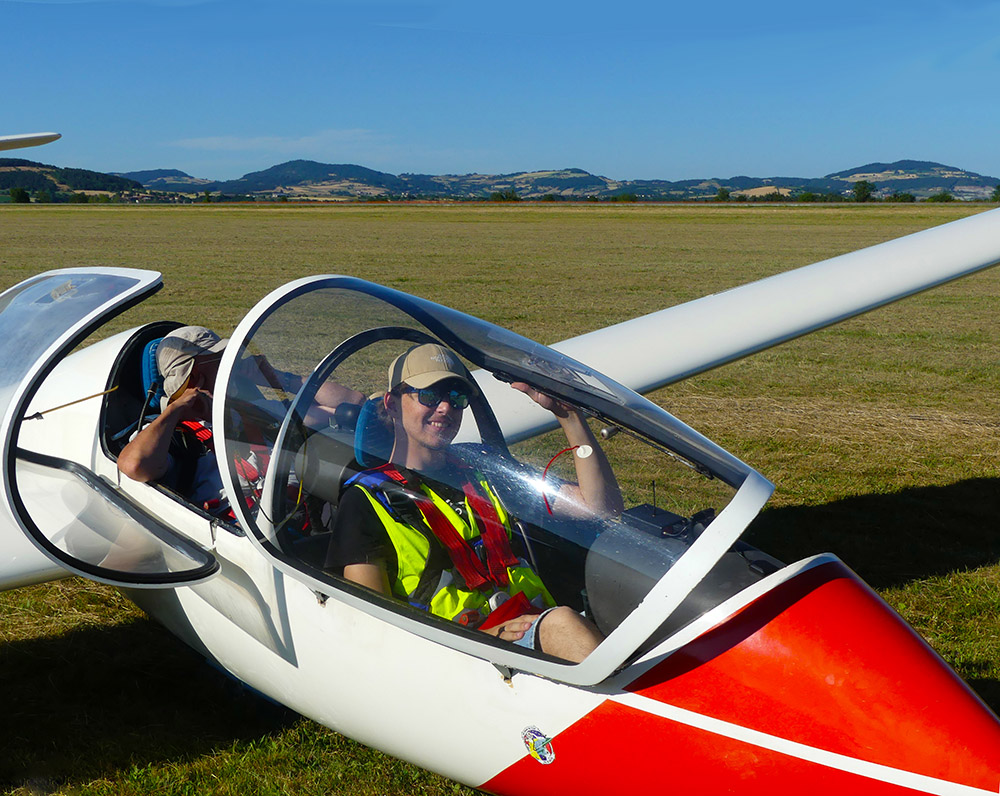 Vol de découverte en planeur pour les élèves du BIA